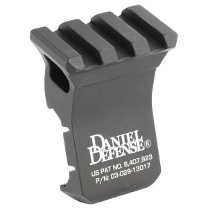 Daniel Defense - 1 O'clock Offset Rail Assembly - 03-029-13017